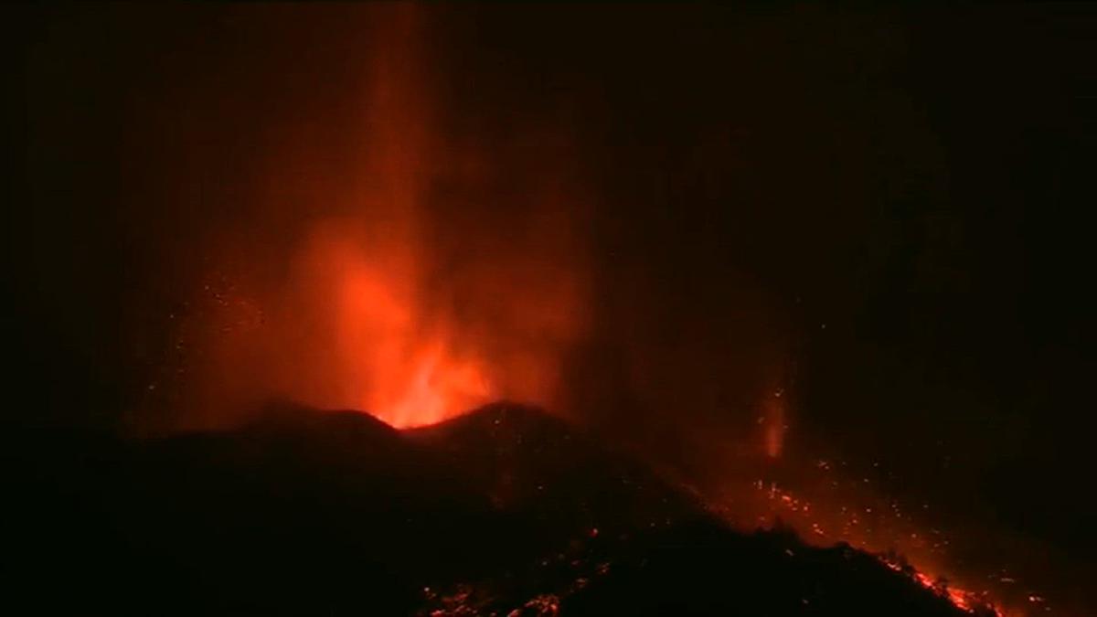 'Video thumbnail for Weiterhin starke Eruption auf La Palma - Vulkanausbruch 2021'