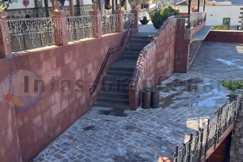 "Vorhänge" teils installiert